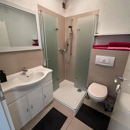 Apartment Ruhige Geraeumige *